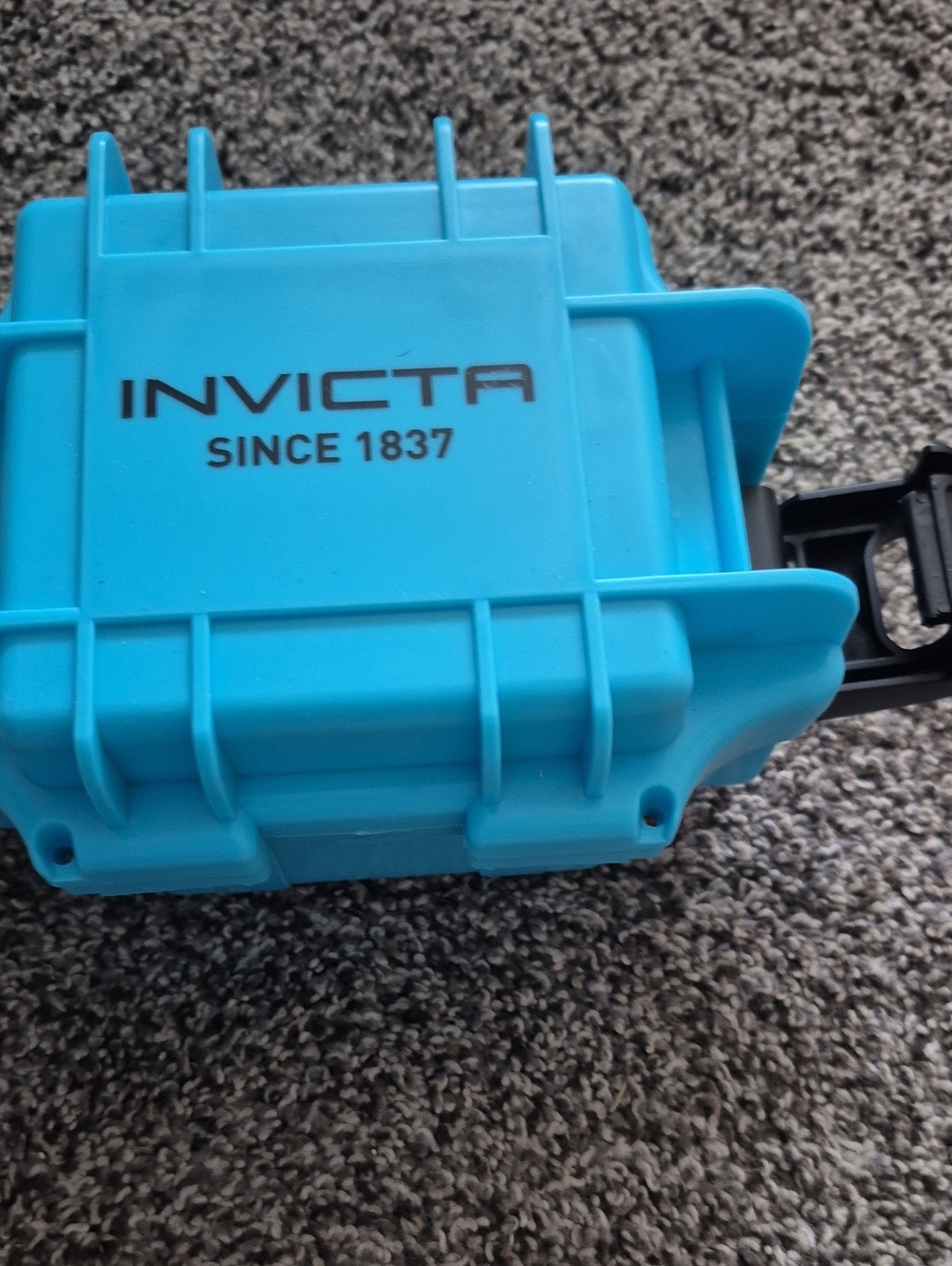 Invicta Turquoise Protective Watch Case - Hard Shell Travel Case